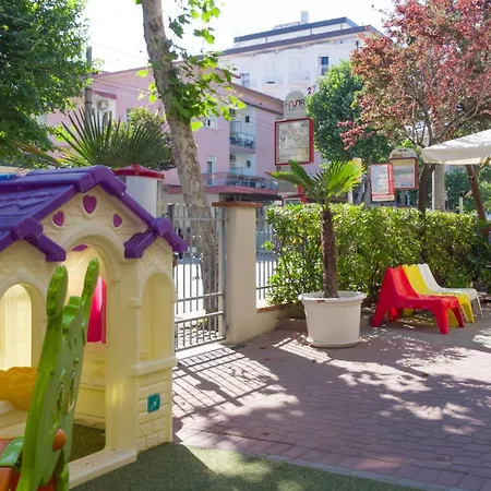 Nuova Medusa * 리미니