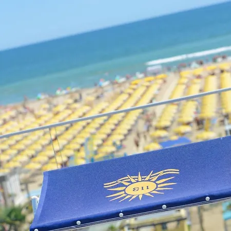 Hotell Nuova Medusa *